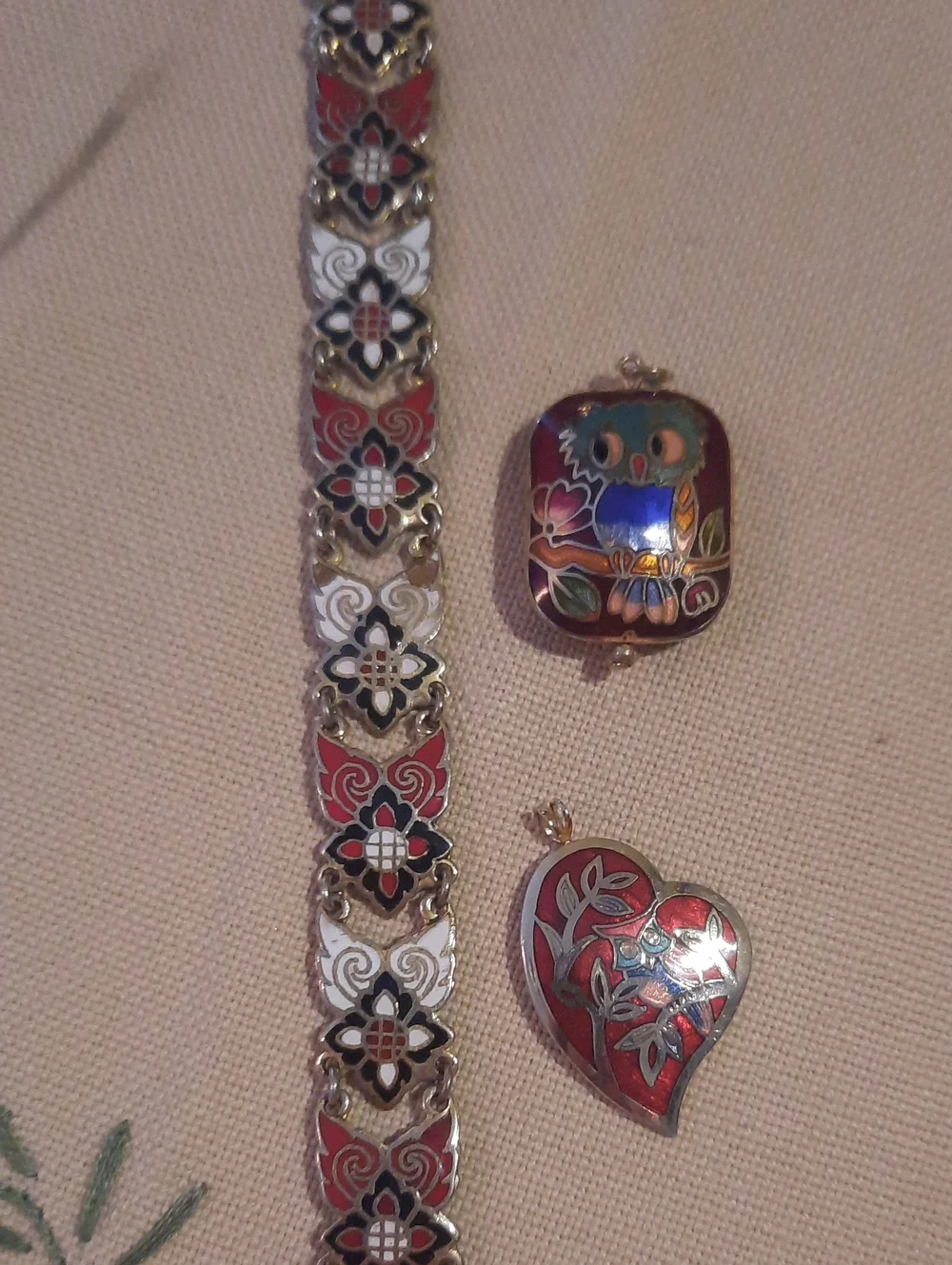 Red and White Floral Enamel Bracelet with Red Owl and Heart Enamel Pendants